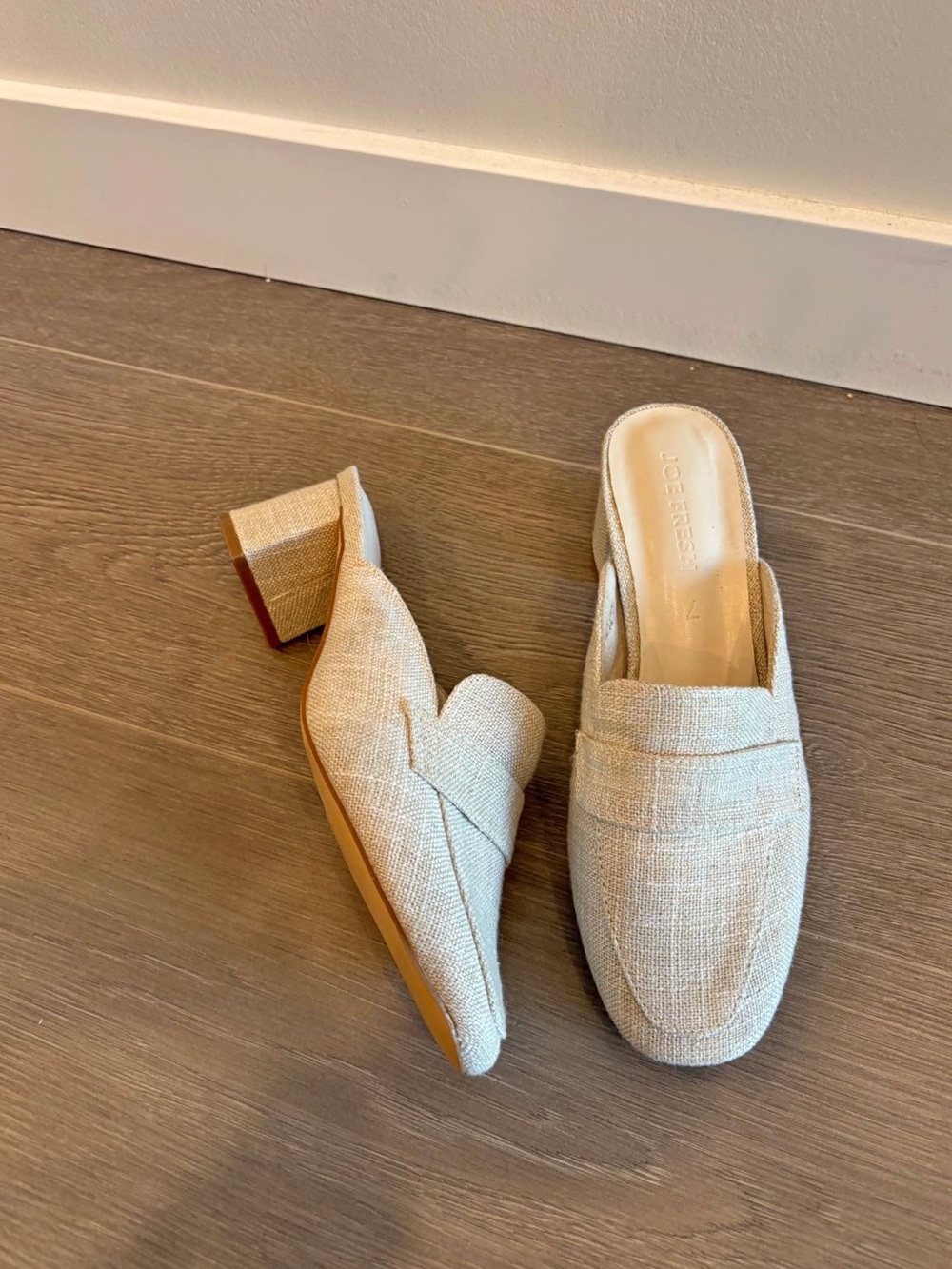 Neutral Linen-Look Women’s Mule Heels Size 7